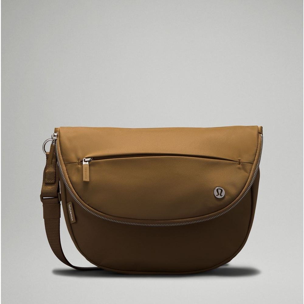 Lululemon “All Night Festival bag
